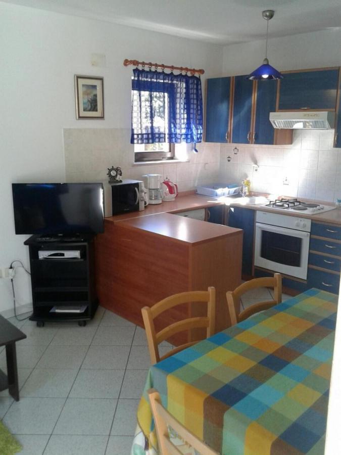 Apartments Magda Supetar Luaran gambar